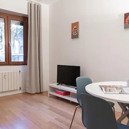 Italianway Easy - Indipendenza 5 Apartmán *