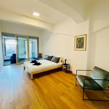 The Legendary * Milão