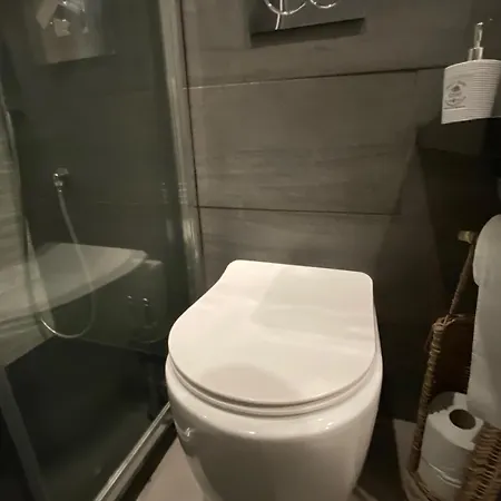 Elegant Appartament Apartamento