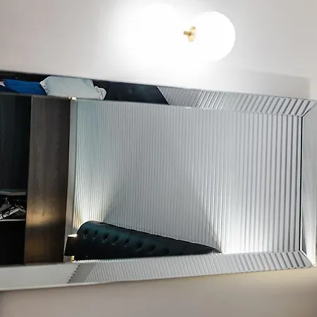 Duomo - Jacuzzi E Terrazzo - Cinema - Free Parking - Gym 米兰