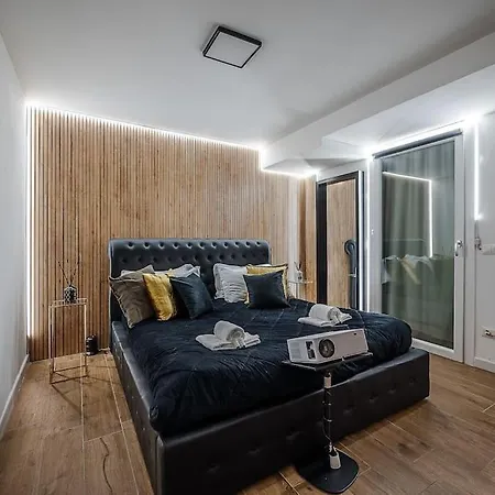 Duomo - Jacuzzi E Terrazzo - Cinema - Free Parking - Gym 别墅 米兰
