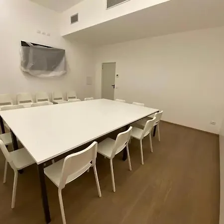 Open Space - Garden & Jacuzzi Apartment