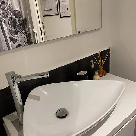 Lambrate 24h Check In Fully Equipped *