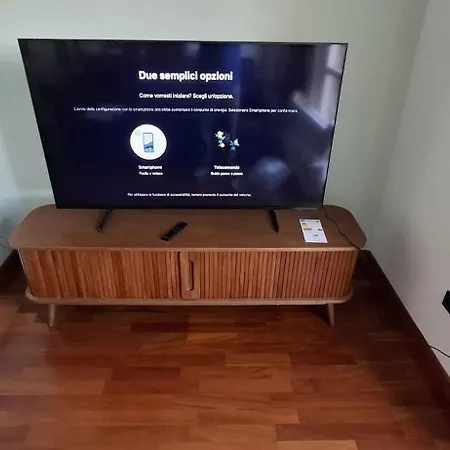 Con 2 Da Letto Navigli + Parcheggio Per 2 Auto Milano