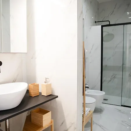 公寓 Bright 2-room For Friends And Relatives 米兰