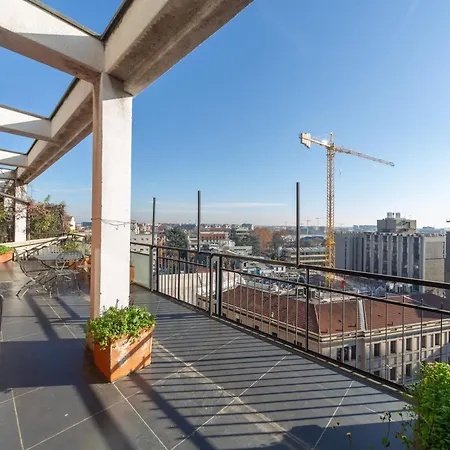 Attico 8vo Piano - Citta Studi - 8 Posti Letto Apartmán *