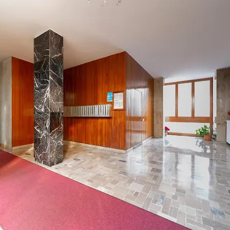 Attico 8vo Piano - Citta Studi - 8 Posti Letto * Milán