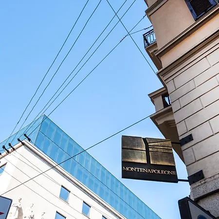 Montenapoleone In The Heart Of - Location Possible Apartmán *