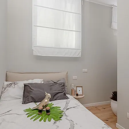 New! Duomo-san Siro - Super Cute Modern Apt, 15mins To Duomo! Milánó