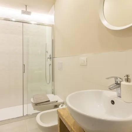 Raffinato E Stylish Monolocale Milanese Apartamento