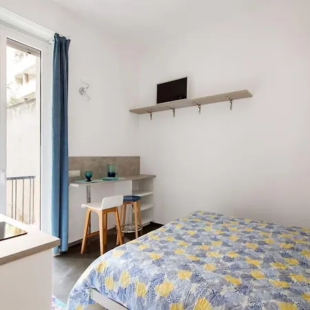 Monolocale Nel Centro Di - Aquacharme