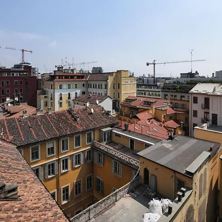 Elegante E Silenzioso Nel Cuore Di Apartment Milan