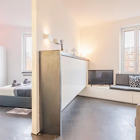 Exclusive Led House Corso * Milão