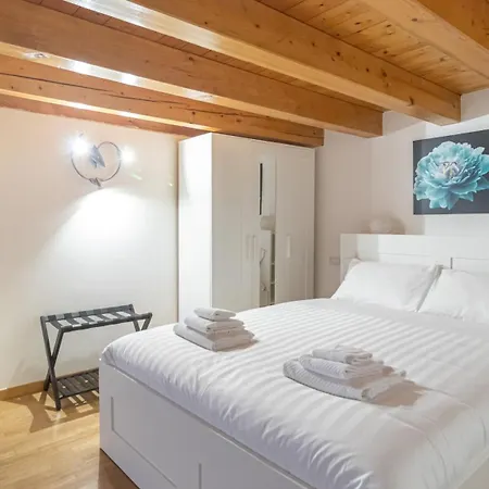 Italianway - Isonzo 24 Apartment *