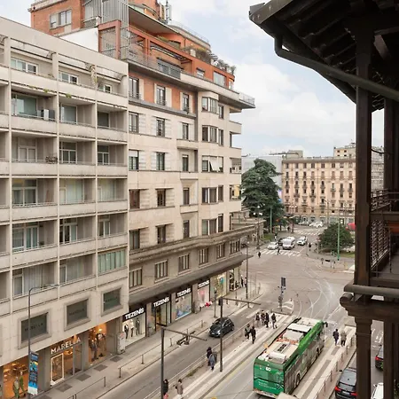 La Nuvola Exclusive - Piazza 5 Giornate - Center Milán