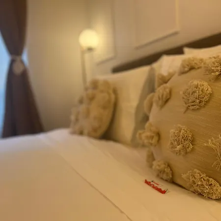 La Regina Delle Locazioni In Bocconi ミラノ