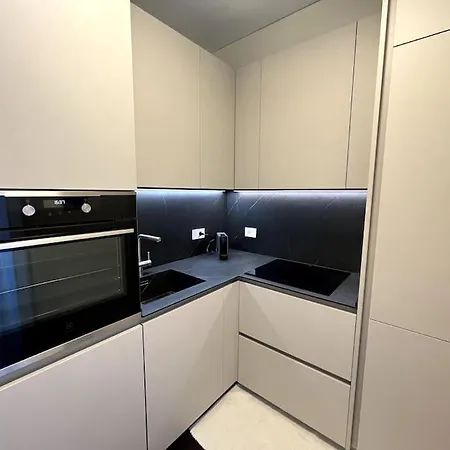 Feriehus Luxury Close To Citylife, Metro & Dining