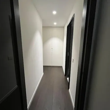 Luxury Close To Citylife, Metro & Dining