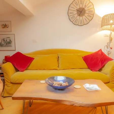 Quite And Lovely Attic - Paolo Sarpi 8 - Location Милан