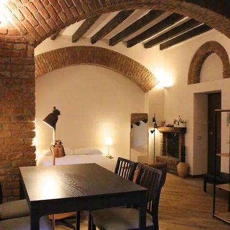 Loft Porta Romana - Duomo 3 Metro Stops Apartment *