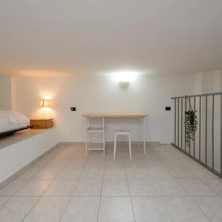 I Host - Breno 1 Appartement Milan