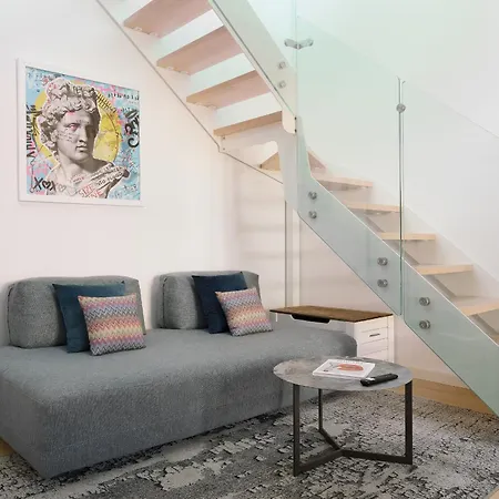 Compagnoni12 Luxury Penthouse With Private Jacuzzi And Lägenhet