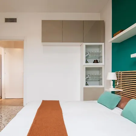 Agata Flexyrent מילאנו