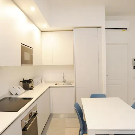 Lanzone Апартаменты *