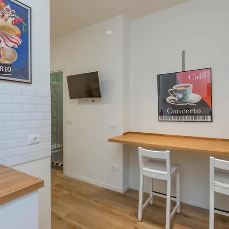 Apartmán I Host - Pomponazzi Iris *