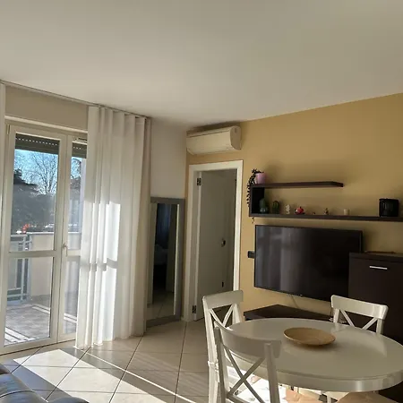 Apartman House Trenno Milánó