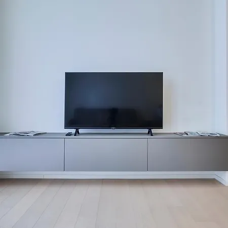 Modern Onebedroom 2nd Floor - Mirable Pm *