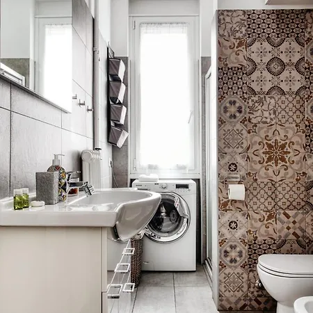 Stylish Flat Near San Siro - Metro Wifi & Ac Apartment *