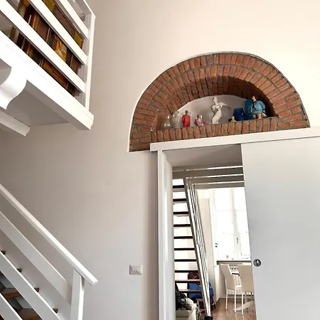 Wonderful In Porta Garibaldi,moscova アパート *