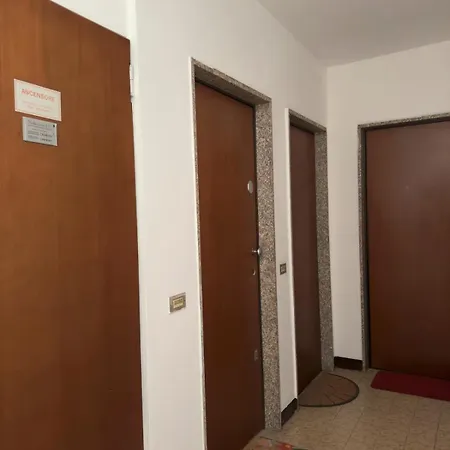 Sky Urban Valtorta ミラノ