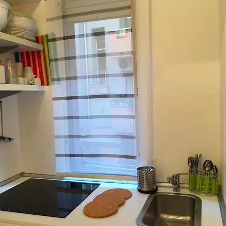 Διαμέρισμα Comfortable In Close To The Metro Μιλάνο