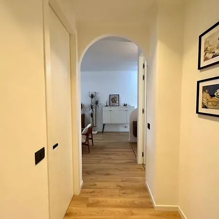 Southern M1 Red Line Metro 20 Min To Center Μιλάνο