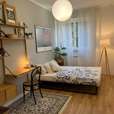 Southern M1 Red Line Metro 20 Min To Center *