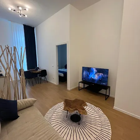Apartman Loft A002 Solo Tower - Sforza 13 *