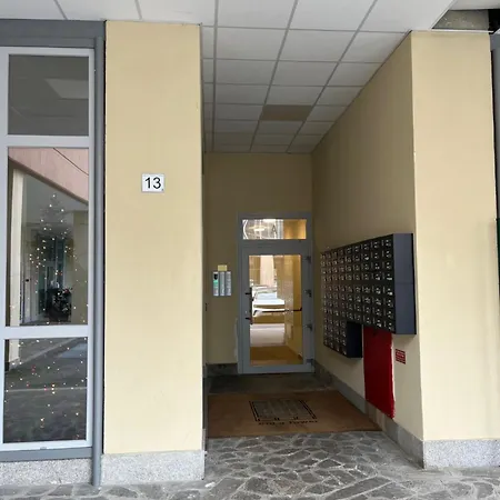 Loft A002 Solo Tower - Sforza 13 Milánó