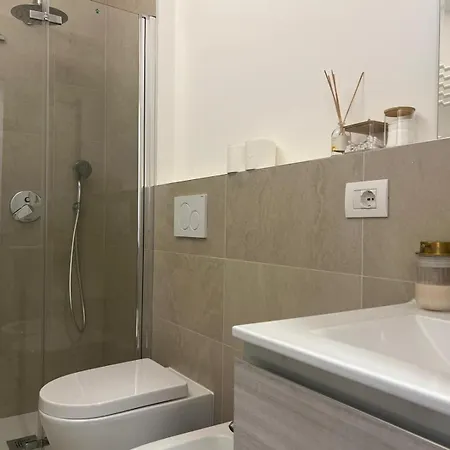 La Regina Delle Locazioni In Rogoredo Apartamento Milão