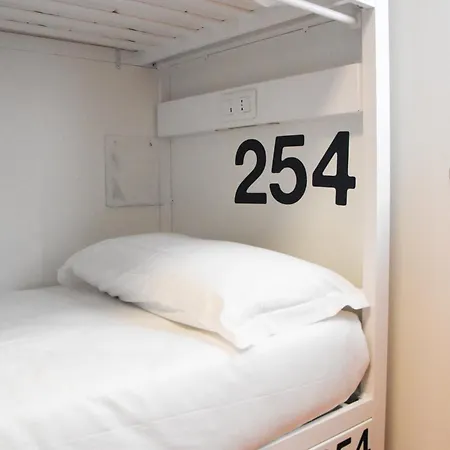 Hostel Bovisa Urban Garden