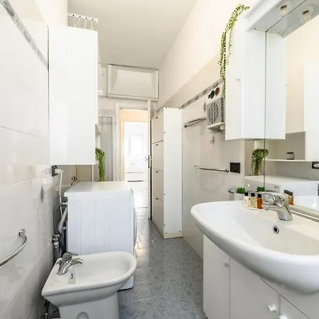 Apartment Casa Gioia 50 Metres From The Metro Wifi Ac Milan