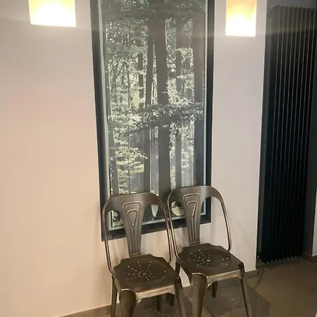 Olive Garden Stylish With Cozy Terrace Milão