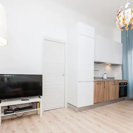 Cozy Flat In Near Metro ミラノ