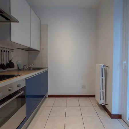 I Host - Trivulziana 3 Milán