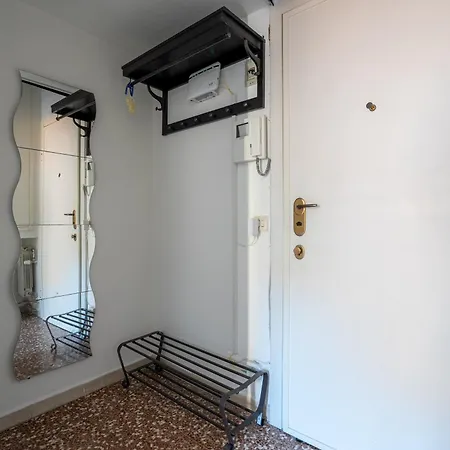 Accogliente In Lambrate , Lambrate Cozy House Apartament Mediolan