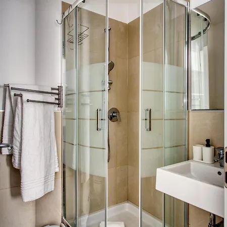 Joivy Cosy 3br Flat In The Centre Of Апартаменты *