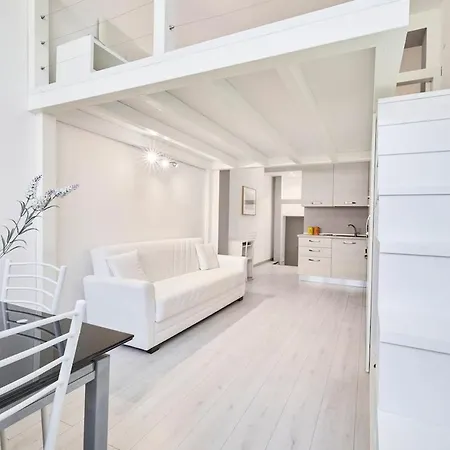 Modern Loft In Milan's Heart 米兰