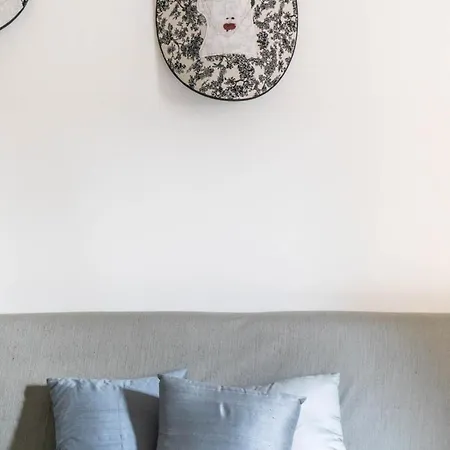 Stylish And Cozy Loft In Isola, Apartment Milan