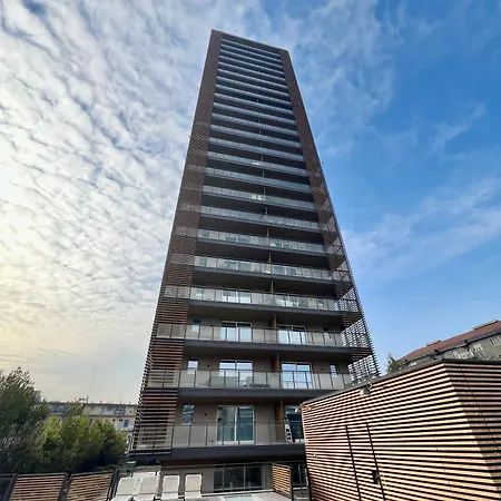 Apartment Giax Tower Premium Modern Milanese Flat With Gym Pool View & Box